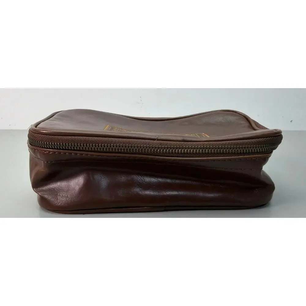 SWANKY BADGER LEATHER TOILETRY BAG